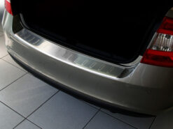Lista na naraznik Avisa Škoda RAPID  SEDAN 2012-2019 Avisa Tuning.Cool